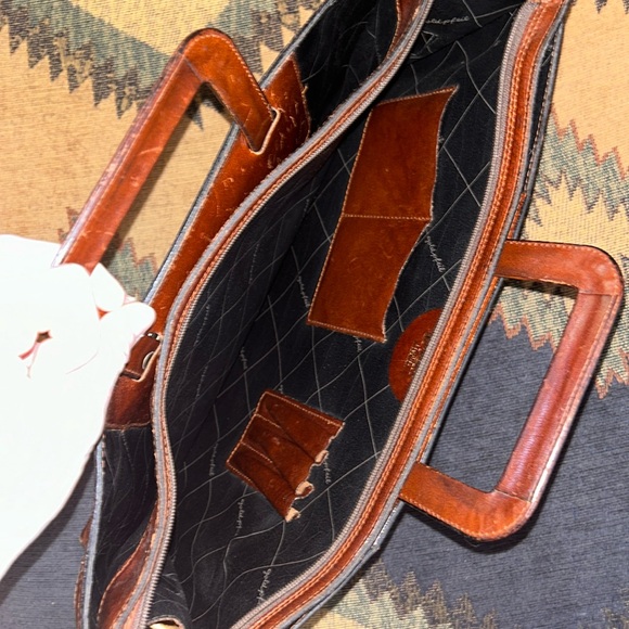 GOLDPFEIL Authentic Burgundy Leather Briefcase (Missing Shoulder Strap) - Picture 5 of 12